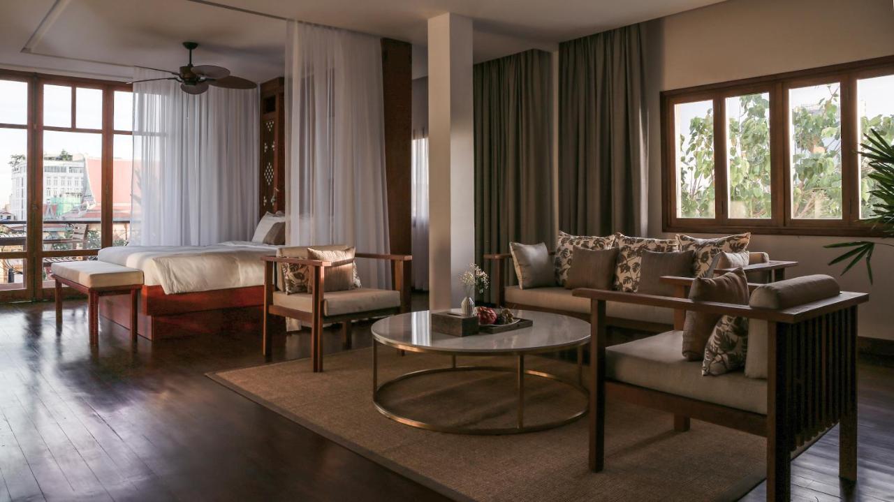 Amanjaya Pancam Suites Hotel Phnom Penh Eksteriør billede