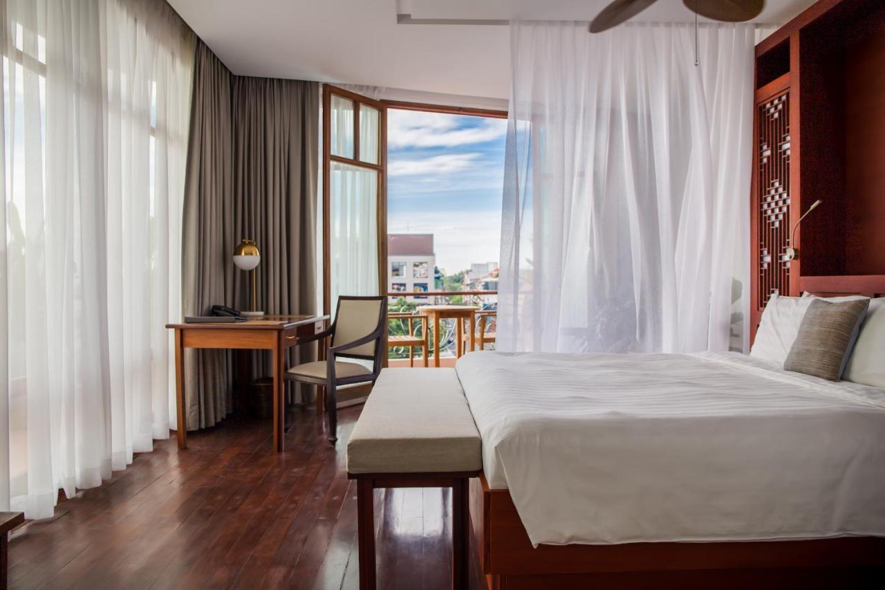 Amanjaya Pancam Suites Hotel Phnom Penh Eksteriør billede