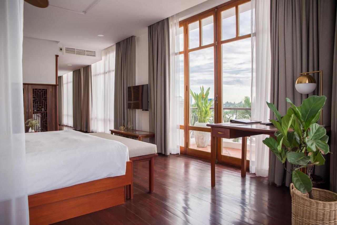 Amanjaya Pancam Suites Hotel Phnom Penh Eksteriør billede