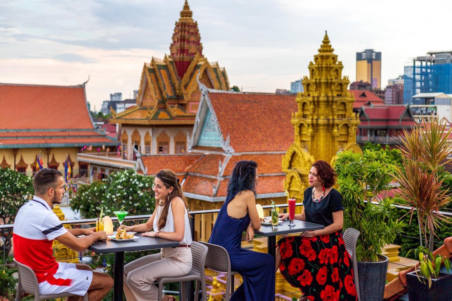 Amanjaya Pancam Suites Hotel Phnom Penh Eksteriør billede