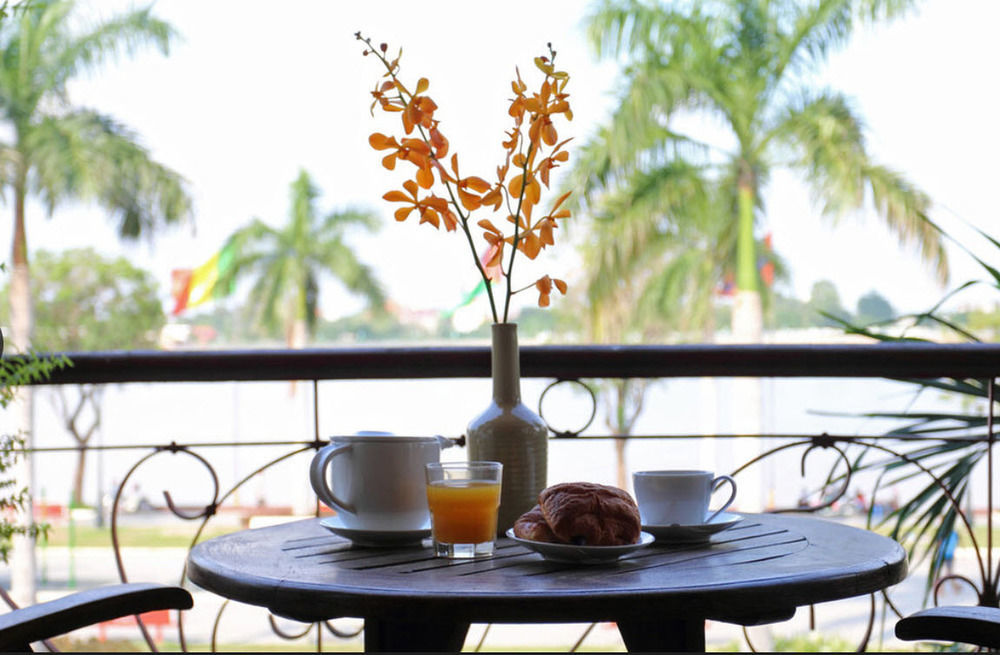 Amanjaya Pancam Suites Hotel Phnom Penh Eksteriør billede